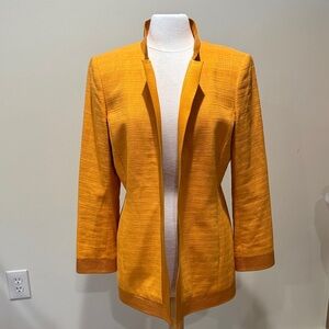 Elegant Women's Yellow Blazer